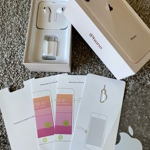 iPhone APPLE IPHONE 8 BOX only with accessories
